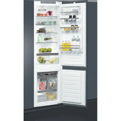 Whirlpool built-in fridge freezer ART 9811/A++ SF - Image 1