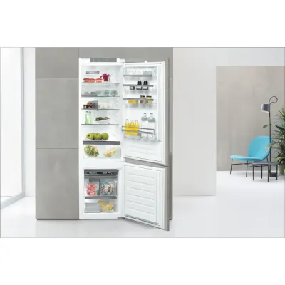 Whirlpool built-in fridge freezer ART 9811/A++ SF - Image 2